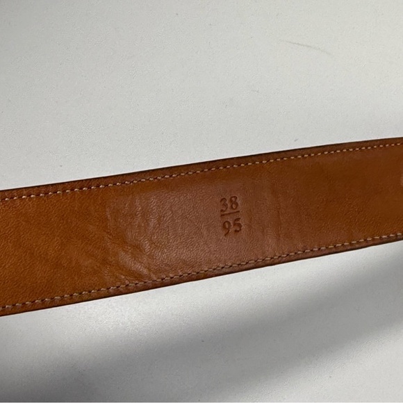 Trafalgar cortina leather belt size 38 - Picture 9 of 9